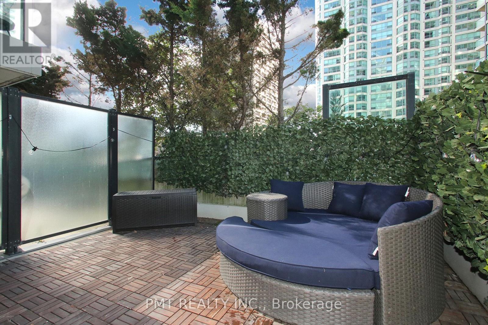 511 - 16 Yonge Street, Toronto, Ontario  M5E 2A1 - Photo 9 - C12582390