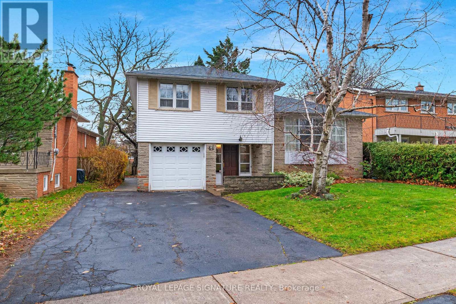 44 TOLLERTON AVENUE, Toronto, Ontario