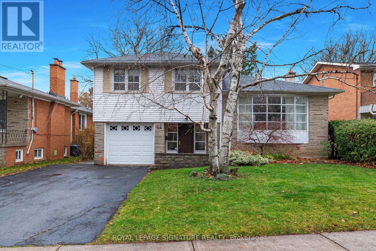 44 Tollerton Avenue, Toronto, Ontario  M2K 2H3 - Photo 2 - C12582492