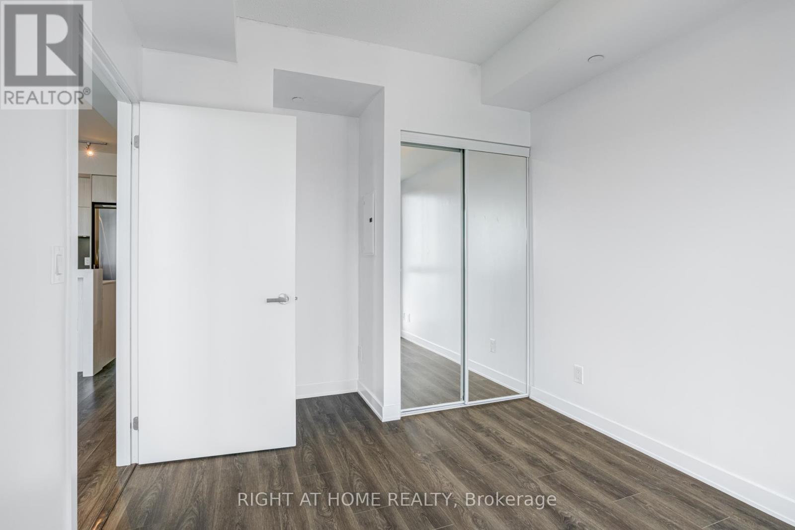 2213 - 55 Regent Park Boulevard, Toronto, Ontario  M5A 0C2 - Photo 33 - C12582506