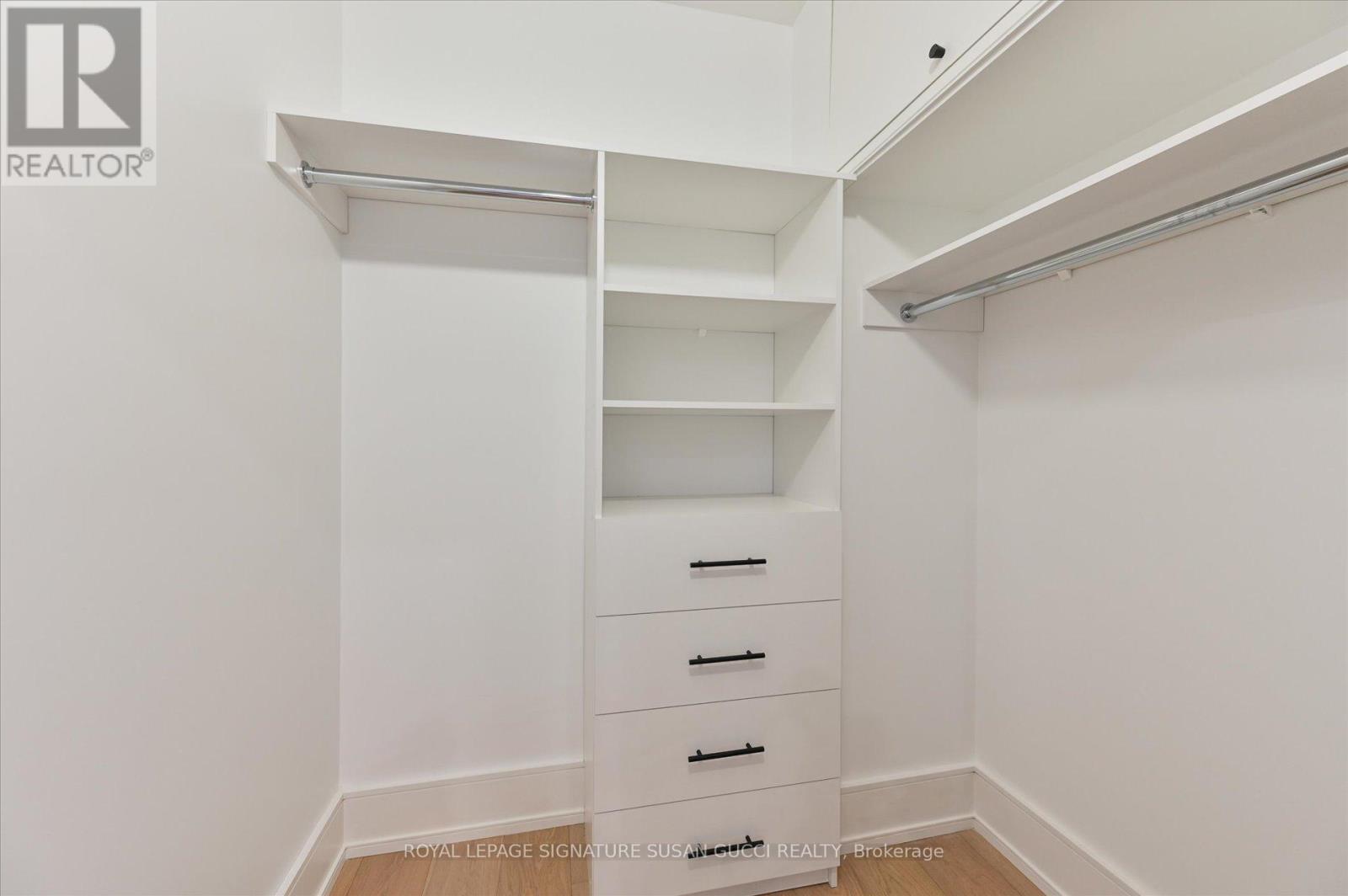 32 Treadway Boulevard, Toronto, Ontario  M4C 2Z7 - Photo 29 - E12582330