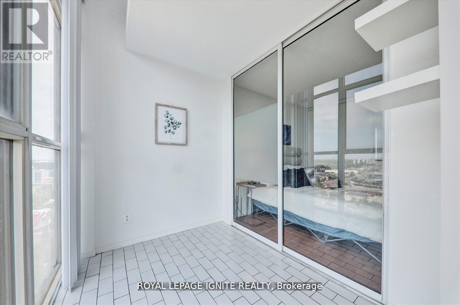 1914 - 330 Mccowan Road, Toronto, Ontario  M1J 3N3 - Photo 29 - E12582366