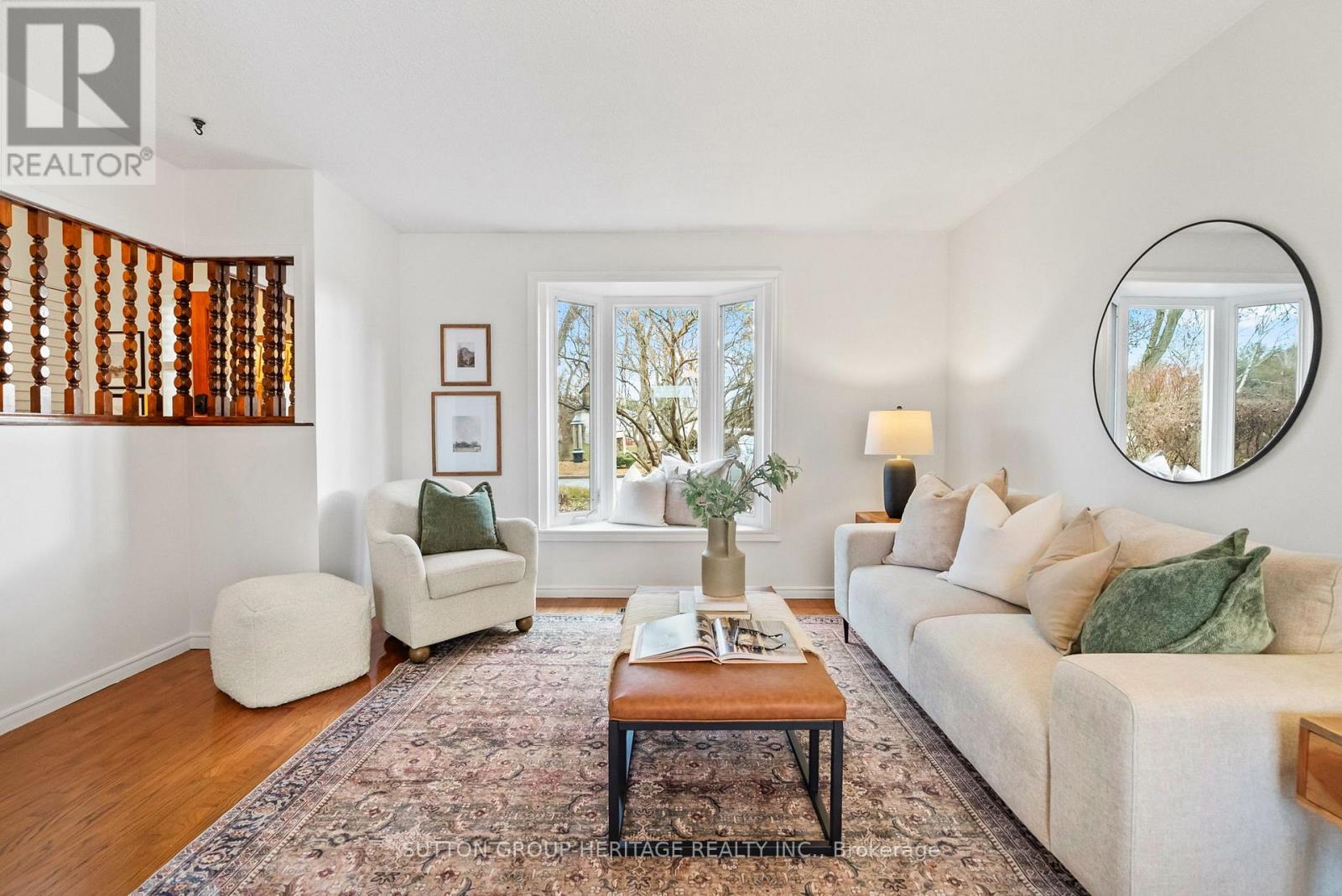 998 Cardinal Court, Oshawa, Ontario  L1G 6Y4 - Photo 4 - E12582412