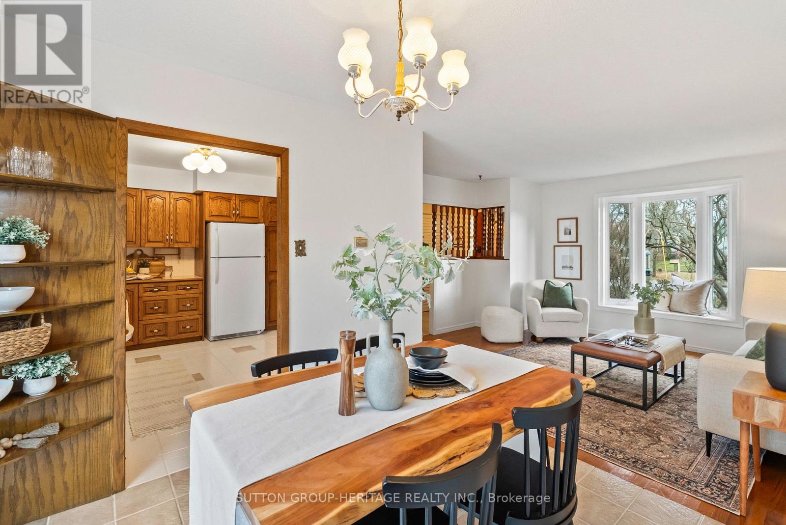 998 Cardinal Court, Oshawa, Ontario  L1G 6Y4 - Photo 8 - E12582412