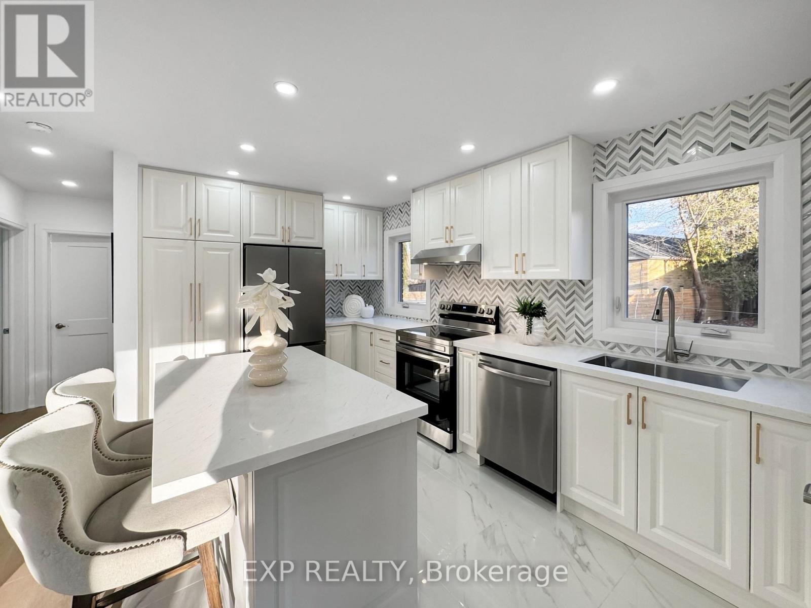 134 Glenshephard Drive, Toronto, Ontario  M1K 4N6 - Photo 11 - E12580572