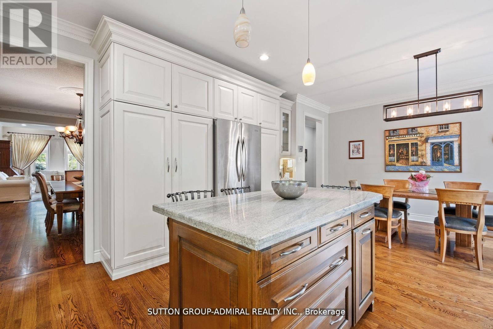 19 Langtry Place, Vaughan, Ontario  L4J 8K8 - Photo 15 - N12582360