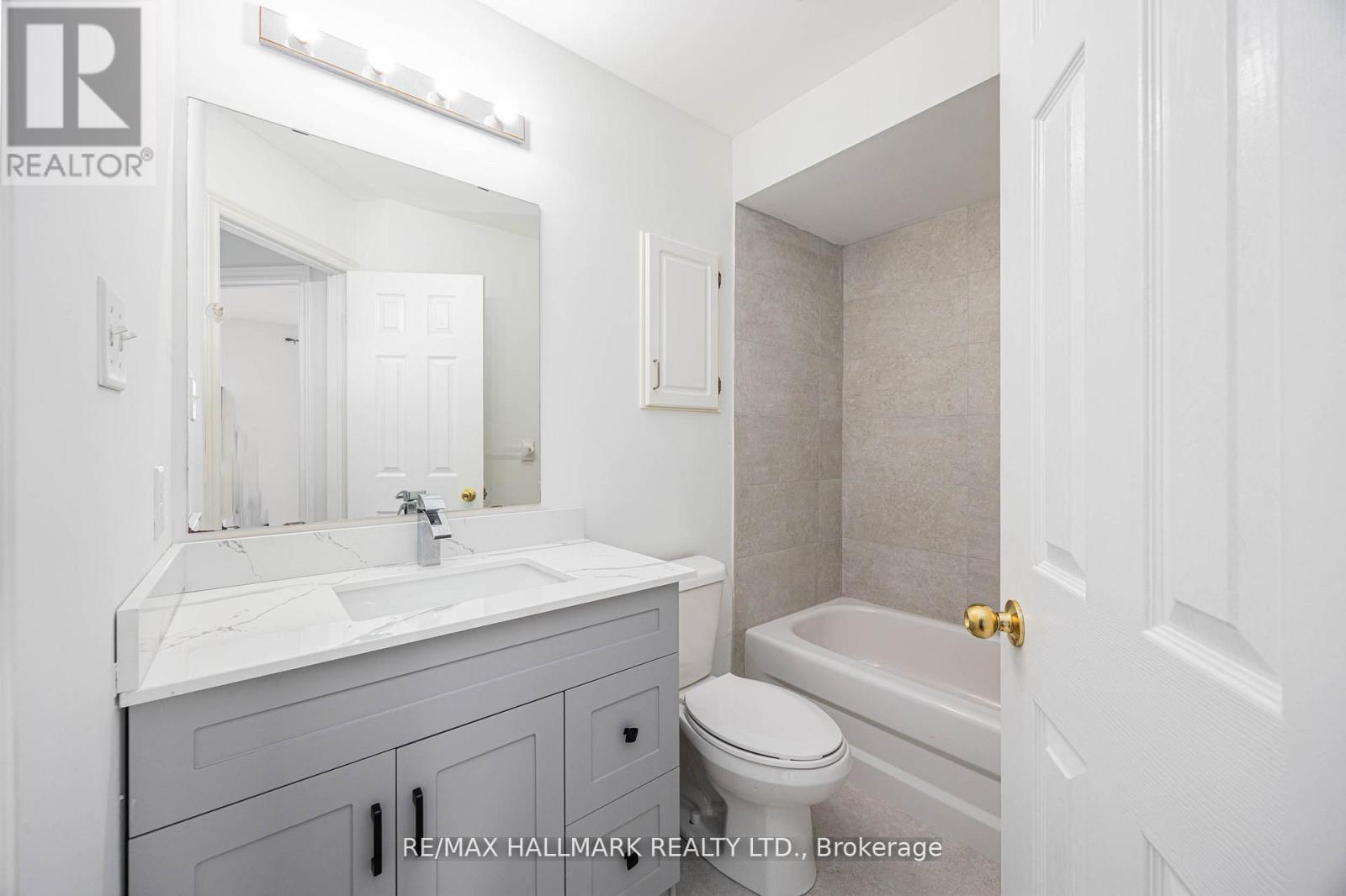 17 Oceanview Street, Richmond Hill, Ontario  L4S 2J9 - Photo 19 - N12582400