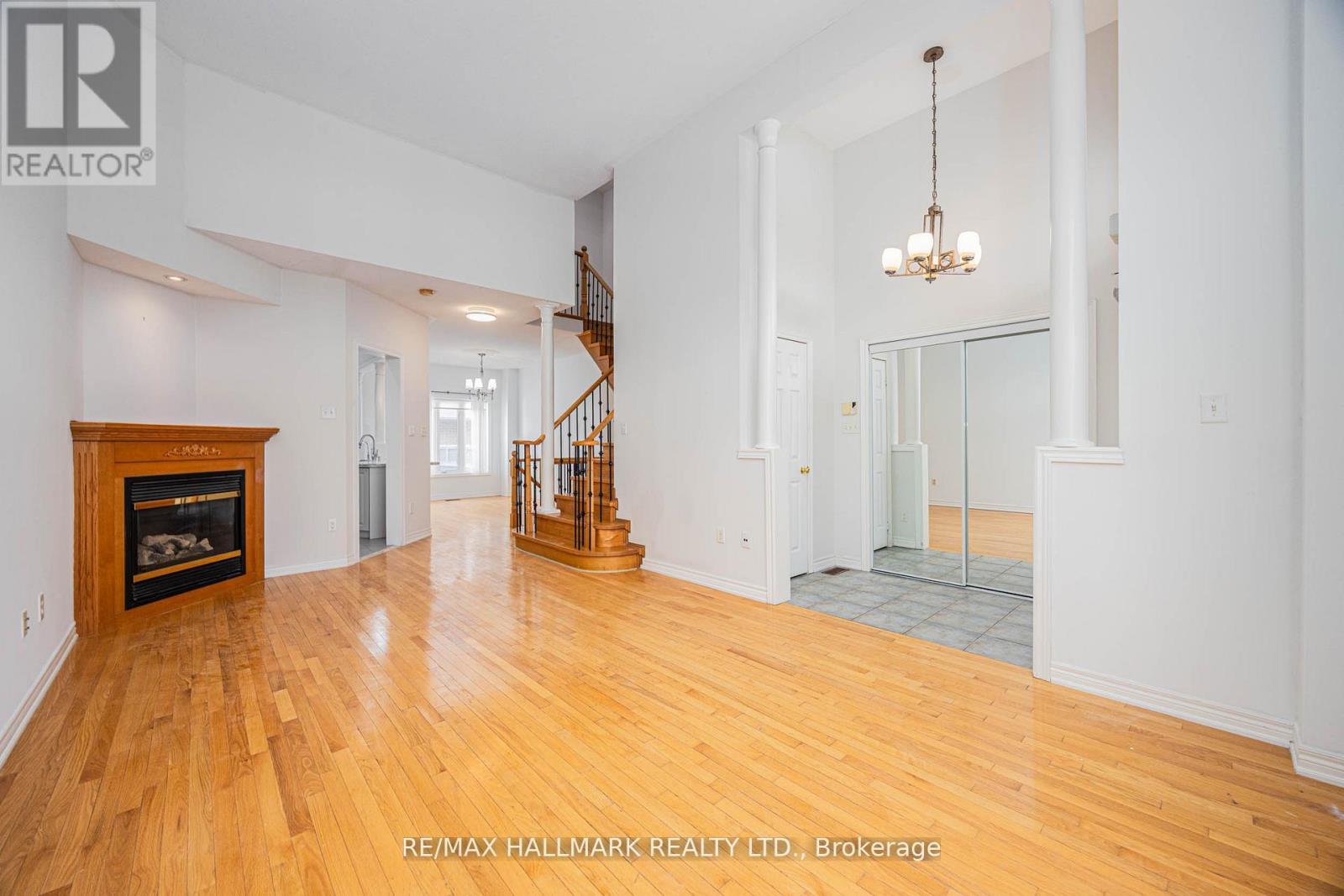 17 Oceanview Street, Richmond Hill, Ontario  L4S 2J9 - Photo 20 - N12582400