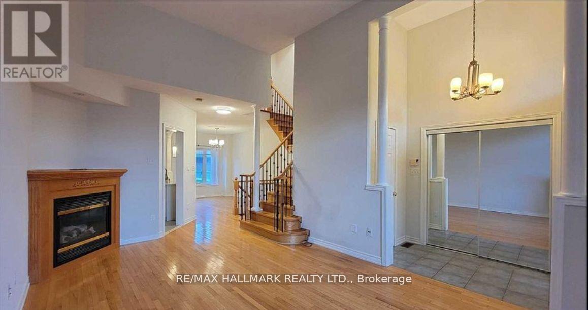 17 Oceanview Street, Richmond Hill, Ontario  L4S 2J9 - Photo 24 - N12582400