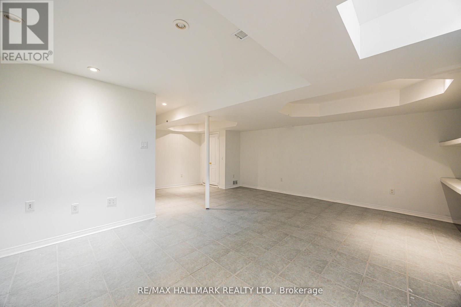 17 Oceanview Street, Richmond Hill, Ontario  L4S 2J9 - Photo 31 - N12582400