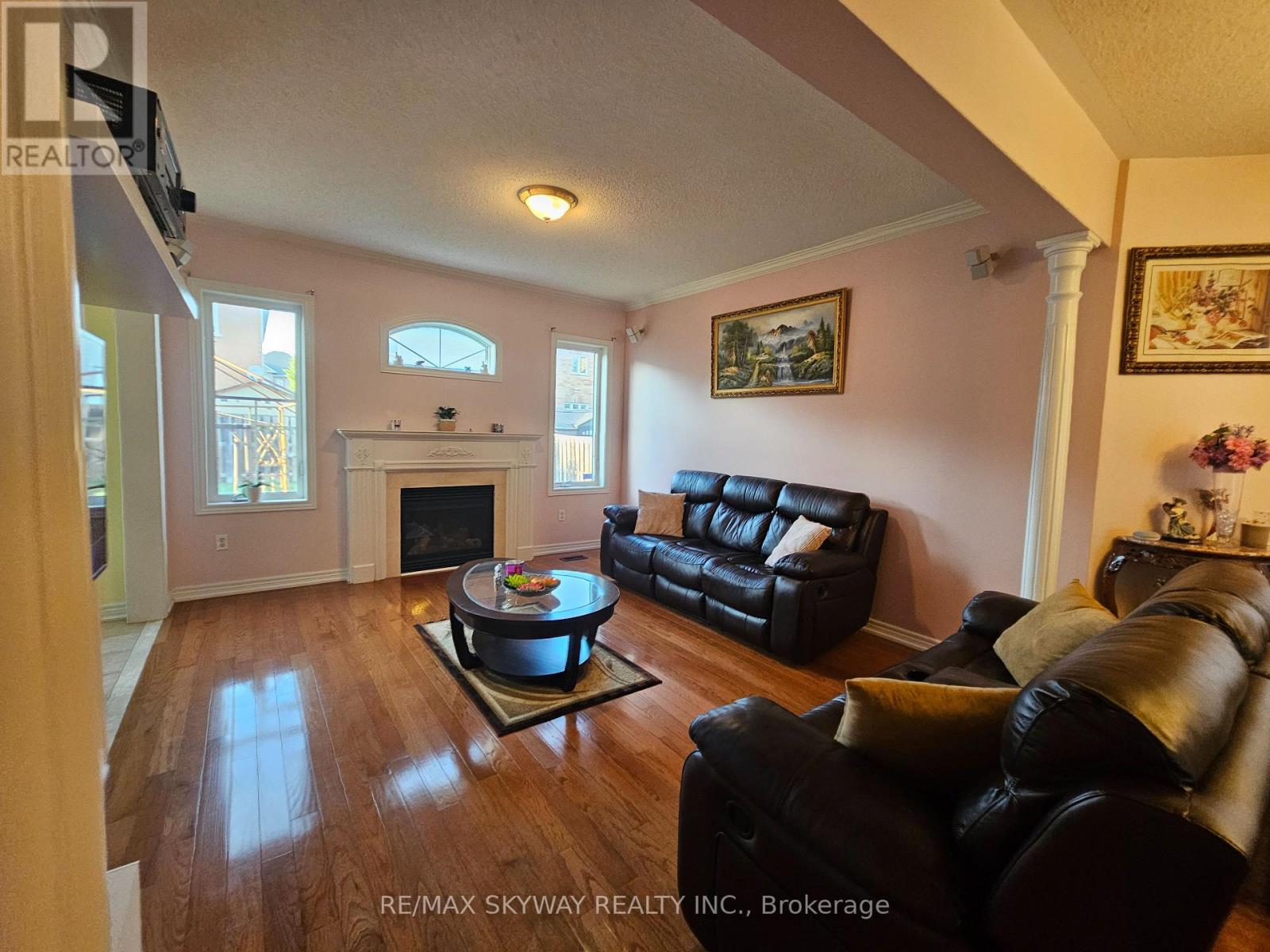 34 Terrance Drive, Markham, Ontario  L6B 0M2 - Photo 11 - N12582516