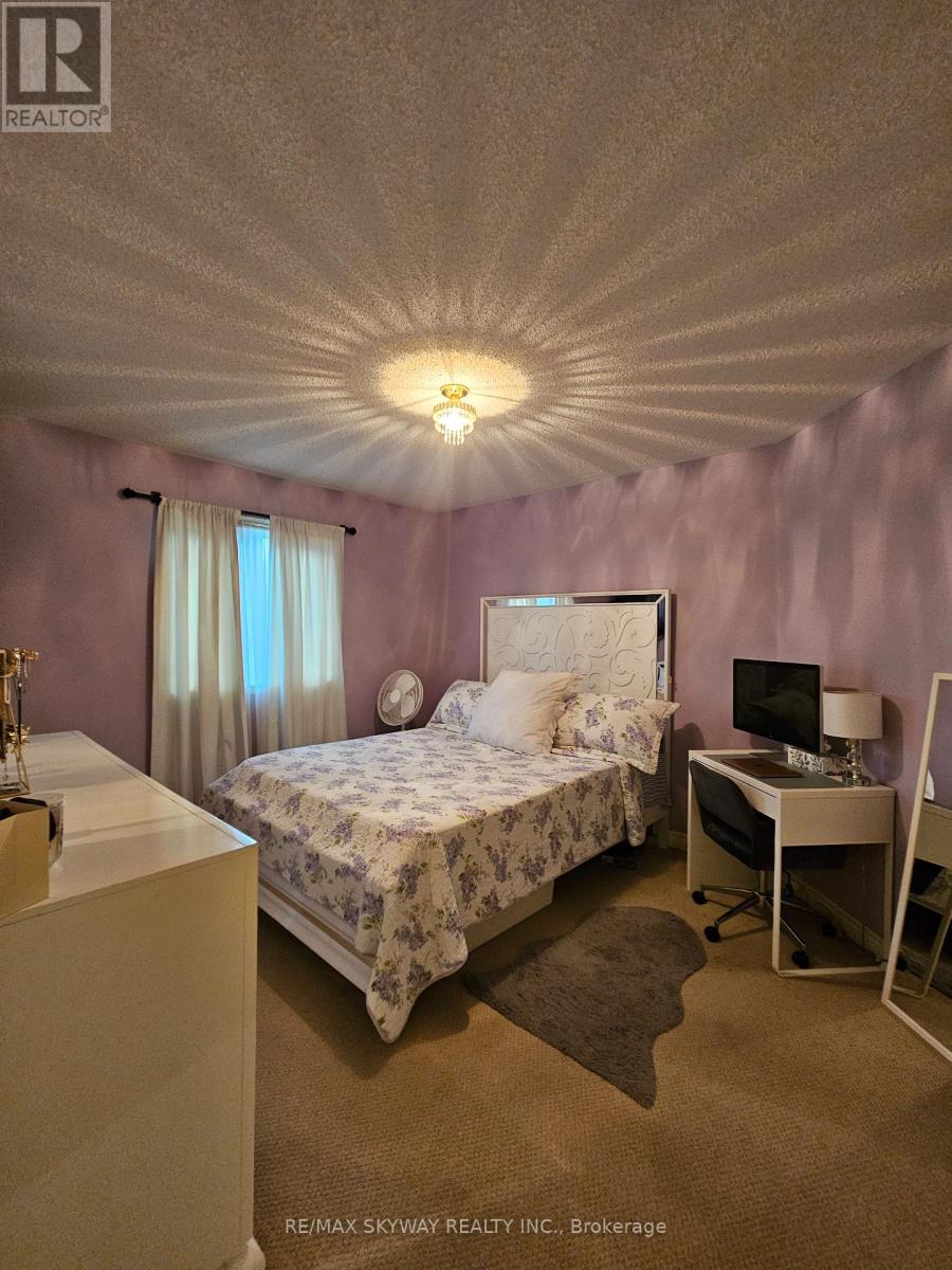 34 Terrance Drive, Markham, Ontario  L6B 0M2 - Photo 18 - N12582516