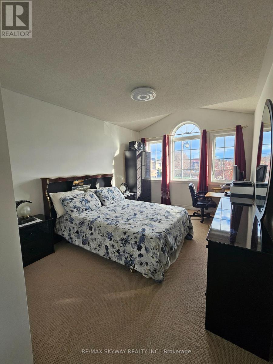 34 Terrance Drive, Markham, Ontario  L6B 0M2 - Photo 24 - N12582516