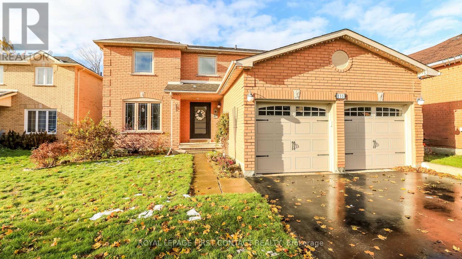 133 Brown Street, Barrie, Ontario  L4N 7V7 - Photo 1 - S12582398