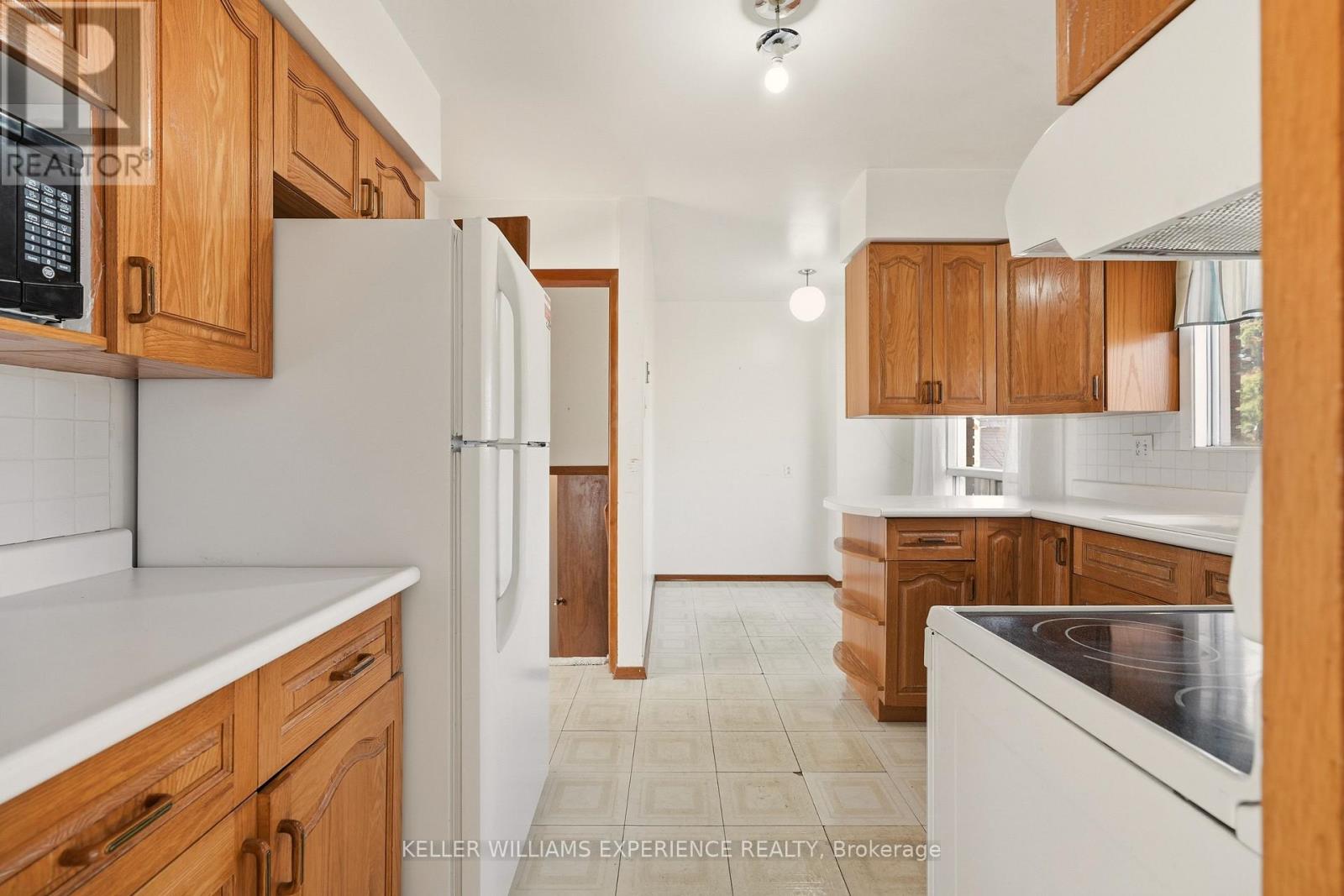 48 Cundles Road E, Barrie, Ontario  L4M 2Z7 - Photo 13 - S12582466