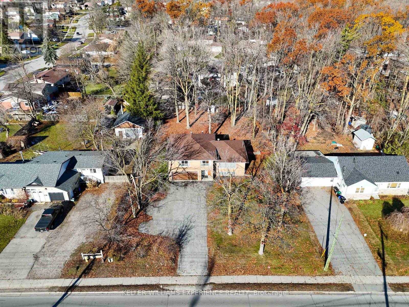 48 Cundles Road E, Barrie, Ontario  L4M 2Z7 - Photo 2 - S12582466