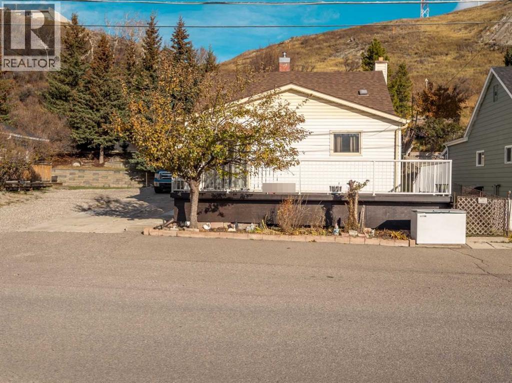 8109 16 Avenue, Coleman, Alberta T0K 0M0 - Photo 50 - A2268502