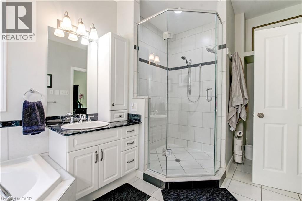 596 Lakeview Drive, Woodstock, Ontario  N4T 0A5 - Photo 19 - 40784413