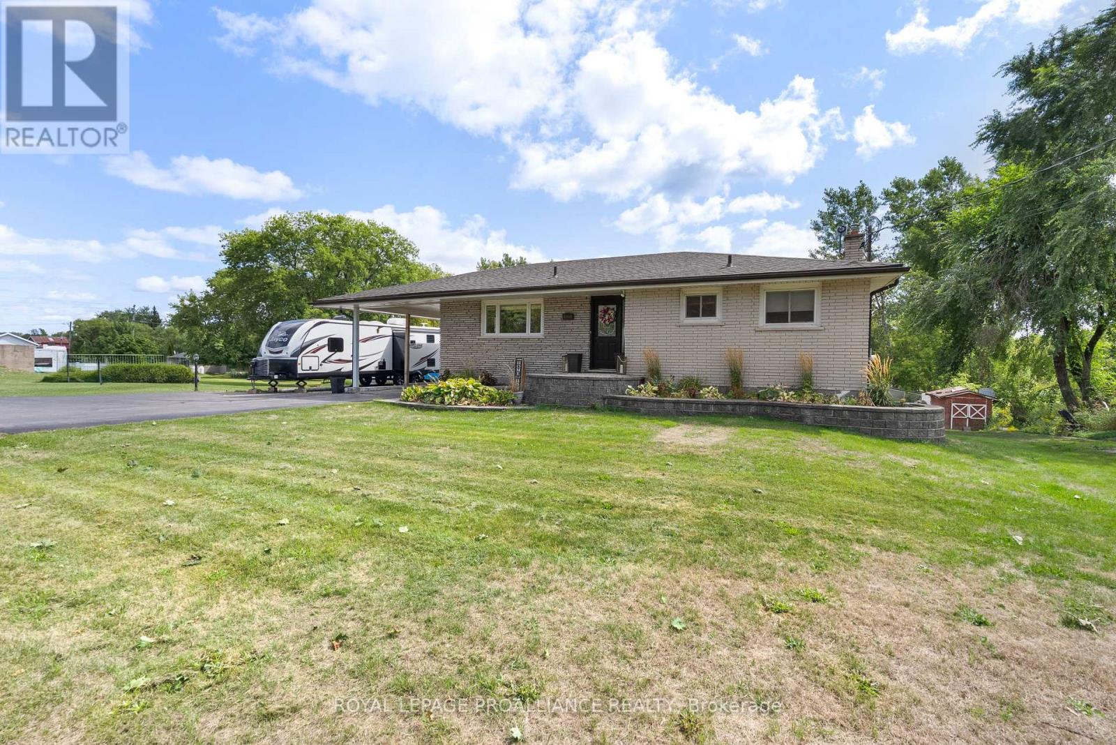 16395 Highway 2 Highway, Quinte West, Ontario  K8V 5P7 - Photo 25 - X12582554