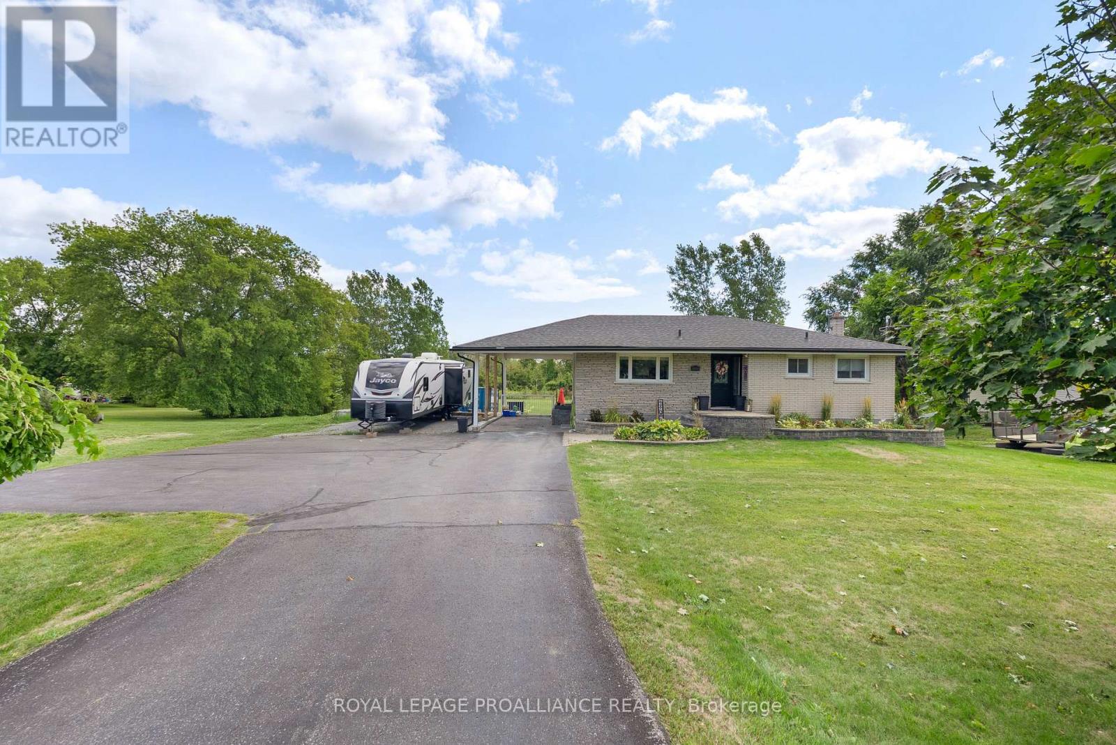 16395 Highway 2 Highway, Quinte West, Ontario  K8V 5P7 - Photo 26 - X12582554