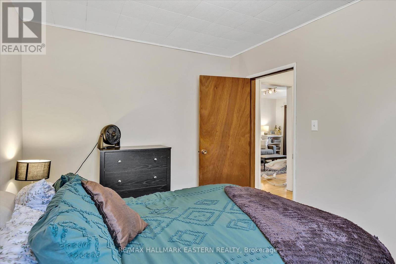 706 Monaghan Road, Peterborough, Ontario K9J 5J8 - Photo 19 - X12582614