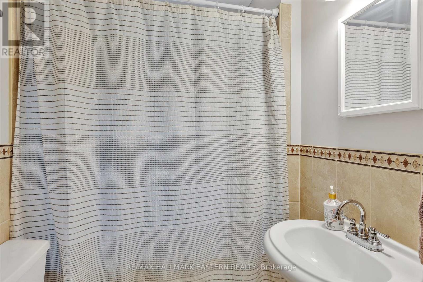 706 Monaghan Road, Peterborough, Ontario K9J 5J8 - Photo 24 - X12582614