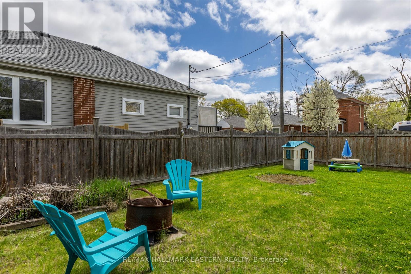 706 Monaghan Road, Peterborough, Ontario K9J 5J8 - Photo 46 - X12582614