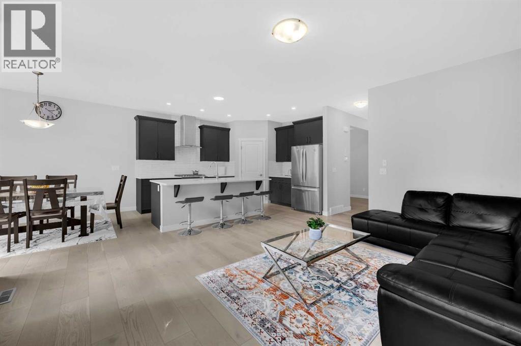 149 Belmont Villas Sw, Calgary, Alberta  T2X 4W7 - Photo 10 - A2271136