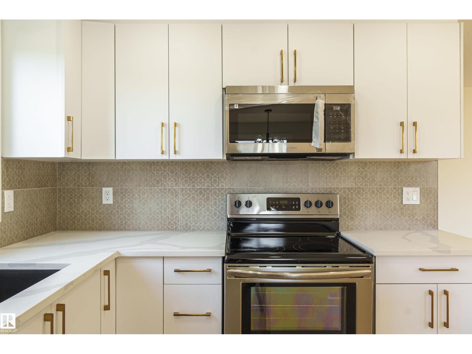 3710 41 Av Nw, Edmonton, Alberta  T6L 5M2 - Photo 4 - E4466873