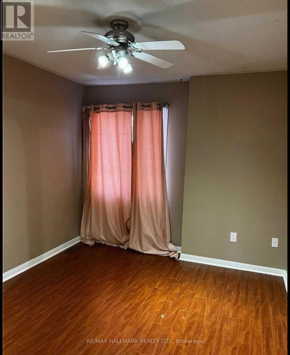 Main Level - 5923 Sidmouth Street, Mississauga, Ontario  L5V 2Z3 - Photo 11 - W12582380