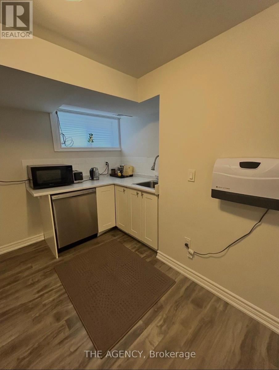 BASEMENT - 4206 BLOOR STREET W, Toronto, Ontario