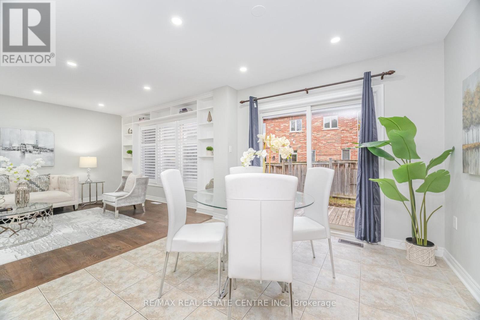 Upper - 236 Giddings Crescent, Milton, Ontario  L9T 7A7 - Photo 15 - W12582418