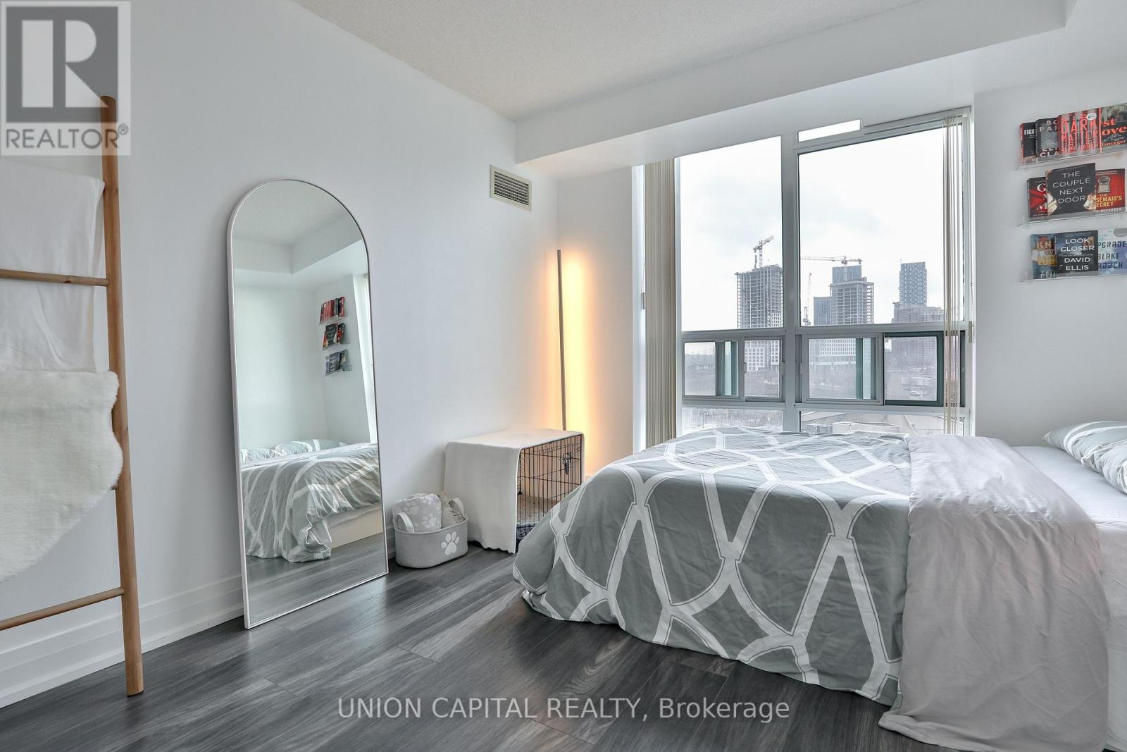 708 - 9 Michael Power Place, Toronto, Ontario  M9A 0A5 - Photo 20 - W12582444