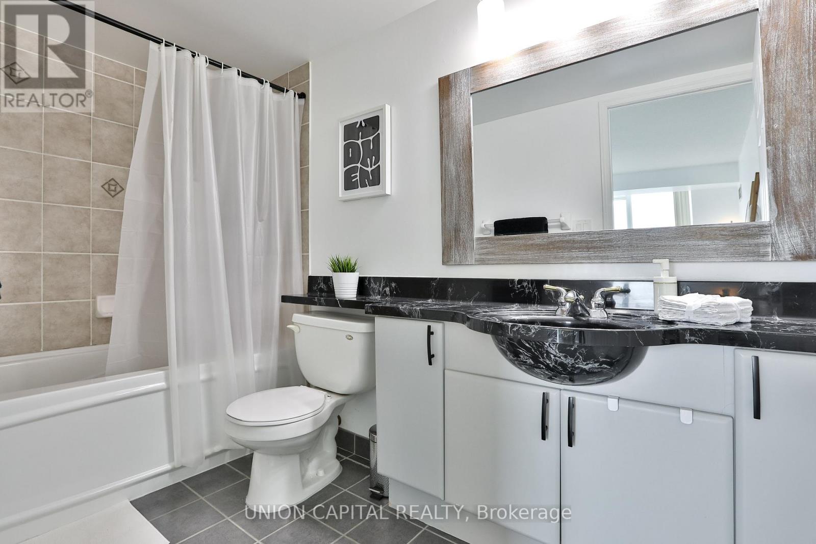 708 - 9 Michael Power Place, Toronto, Ontario  M9A 0A5 - Photo 21 - W12582444