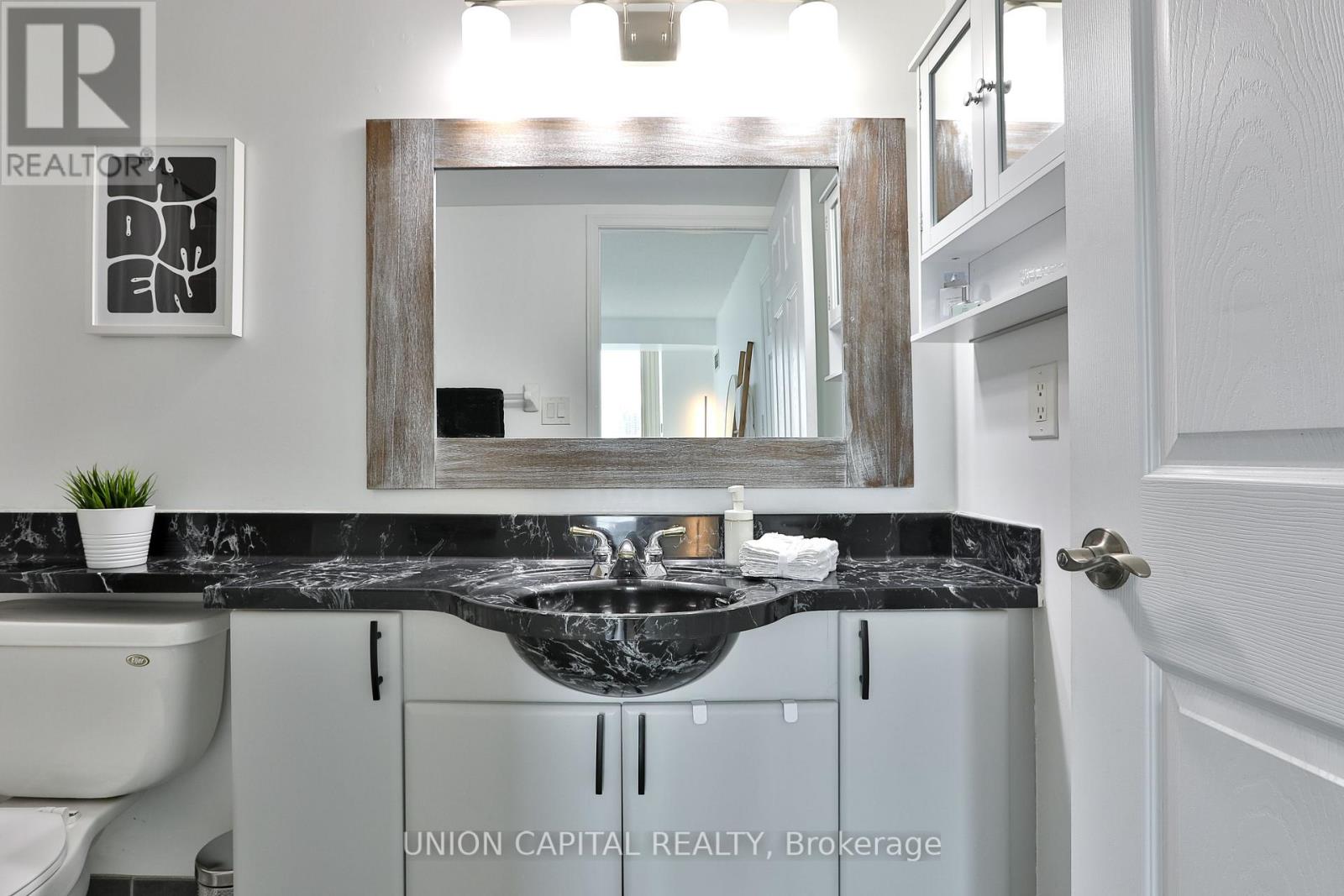 708 - 9 Michael Power Place, Toronto, Ontario  M9A 0A5 - Photo 22 - W12582444