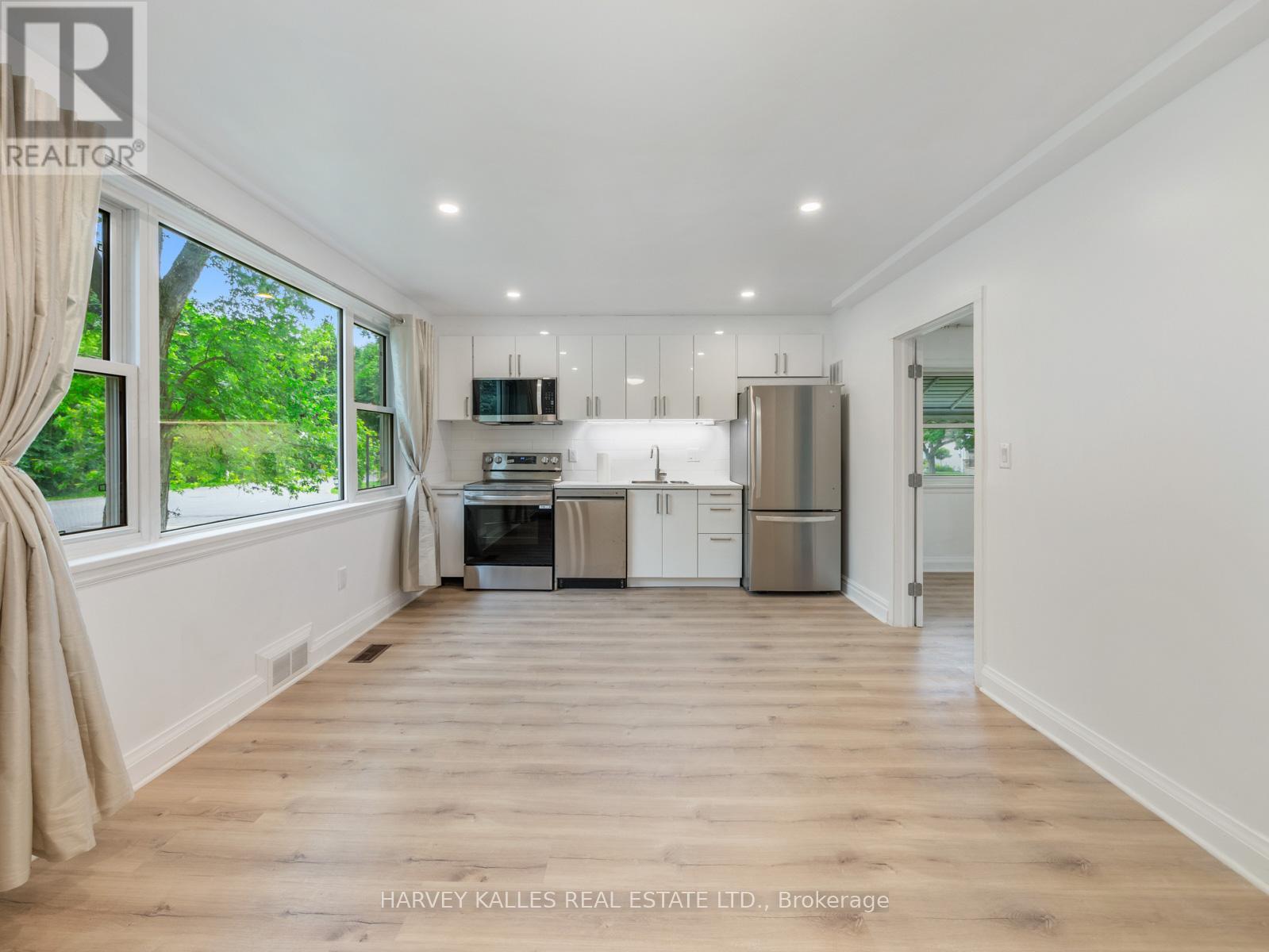 12 Gibson Avenue, Toronto, Ontario  M9V 2S6 - Photo 23 - W12582486