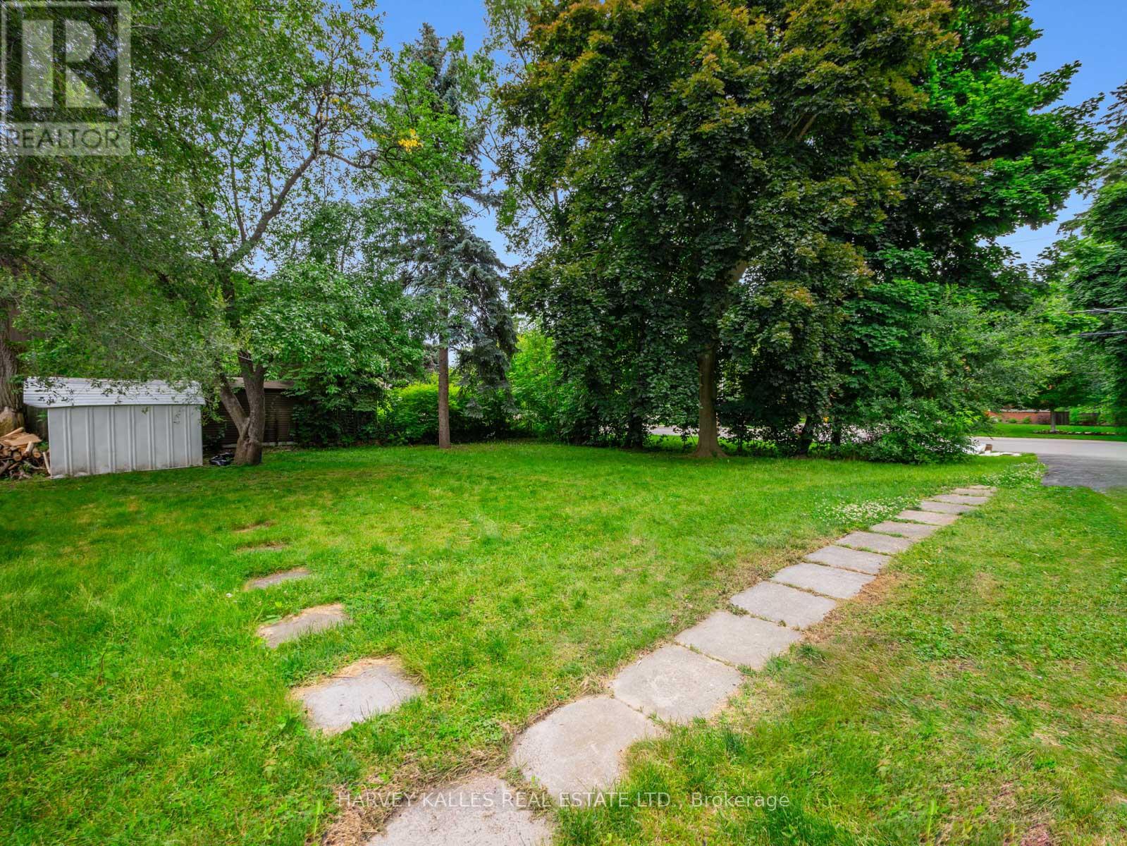 12 Gibson Avenue, Toronto, Ontario  M9V 2S6 - Photo 39 - W12582486