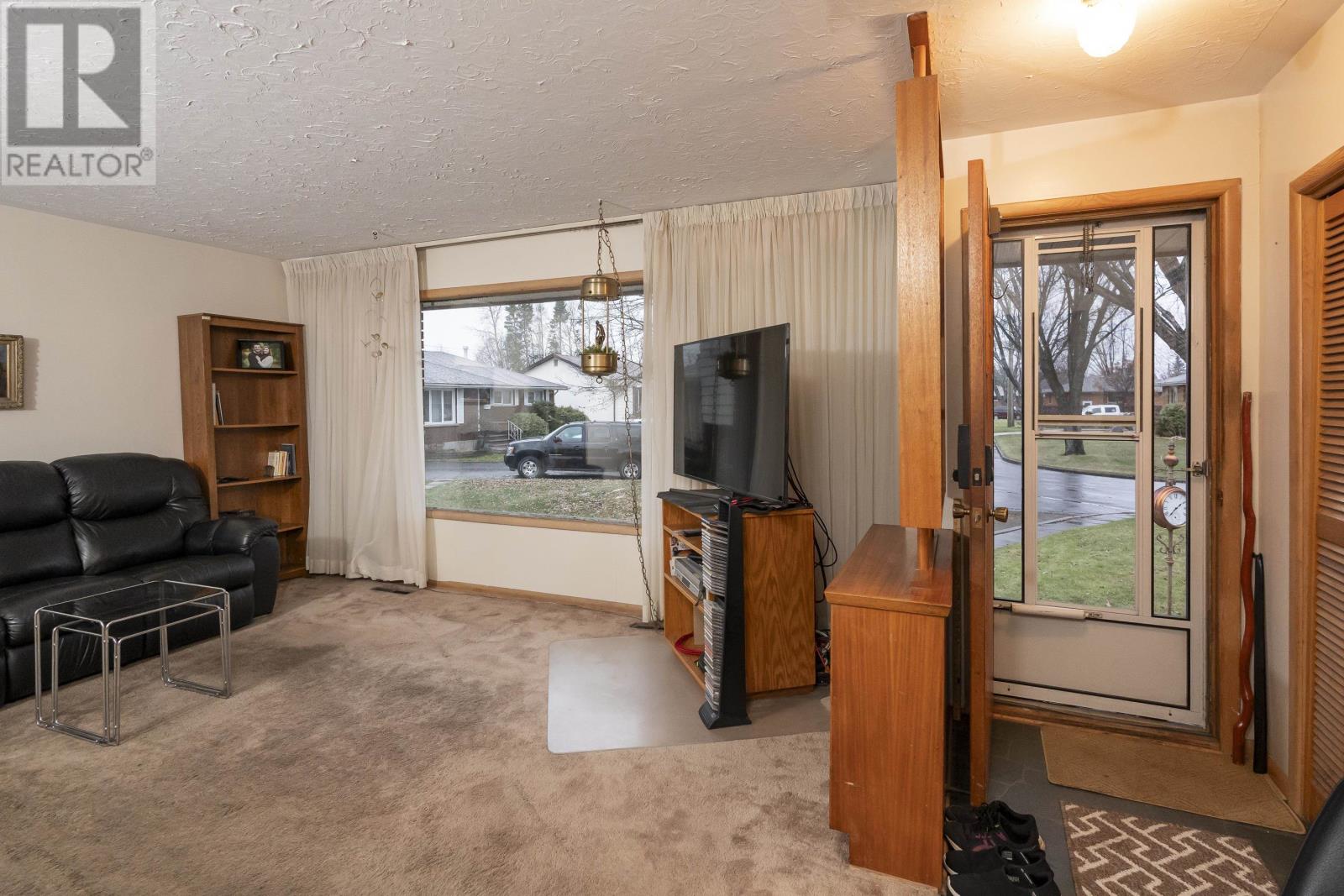 435 Amethyst Cres, Thunder Bay, Ontario  P7C 1T3 - Photo 12 - TB253567