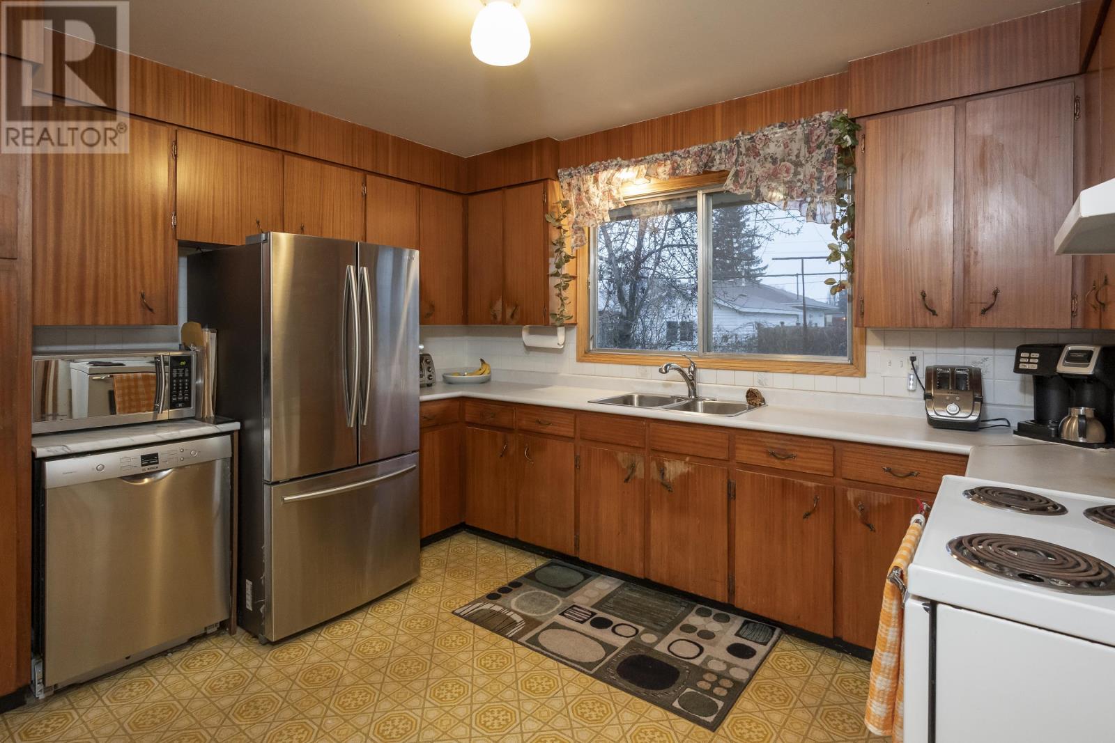 435 Amethyst Cres, Thunder Bay, Ontario  P7C 1T3 - Photo 7 - TB253567