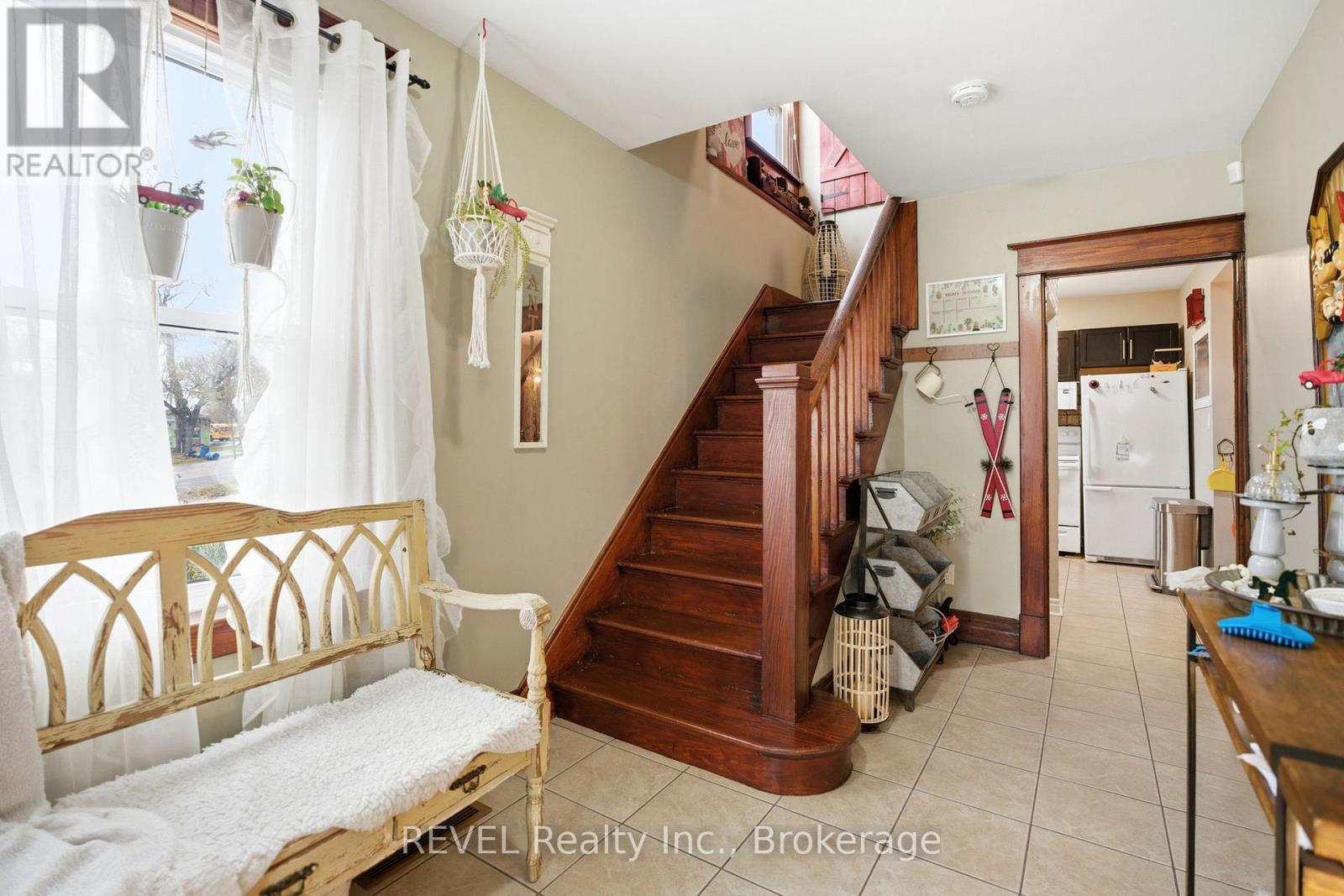 11 Facer Street, St. Catharines, Ontario  L2M 5H1 - Photo 14 - X12582628