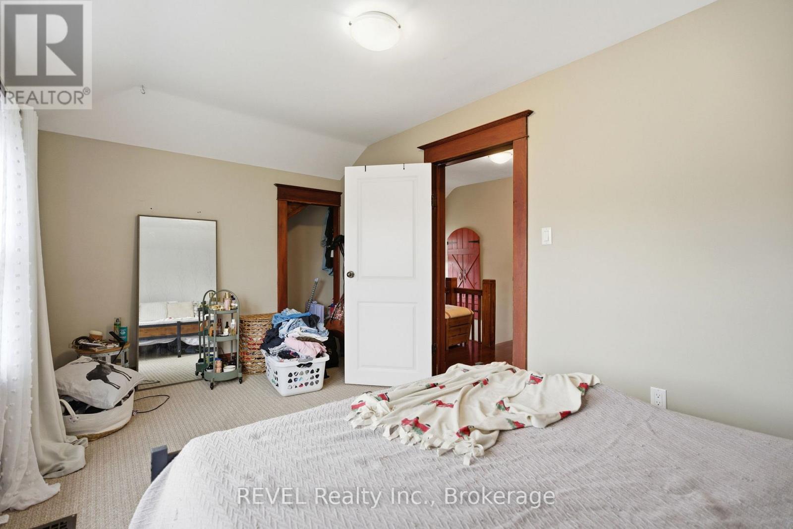 11 Facer Street, St. Catharines, Ontario  L2M 5H1 - Photo 17 - X12582628