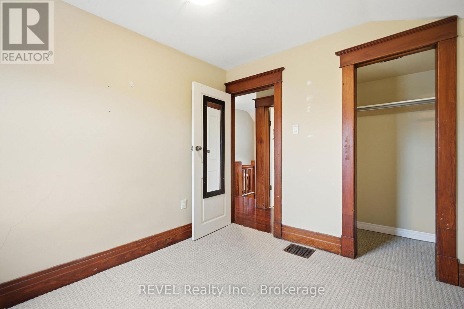 11 Facer Street, St. Catharines, Ontario  L2M 5H1 - Photo 21 - X12582628