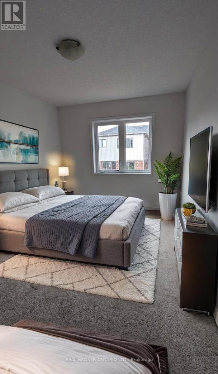 19 Cromarty Avenue, Haldimand, Ontario  N3W 0B6 - Photo 8 - X12582442