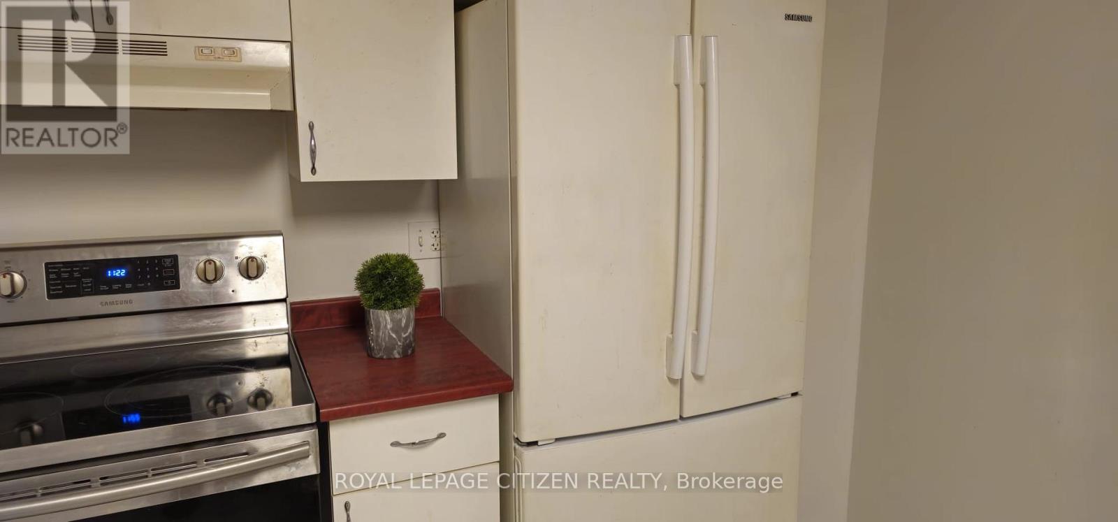 90 Mill Street W, Greater Napanee, Ontario K7R 1X9 - Photo 10 - X12582446