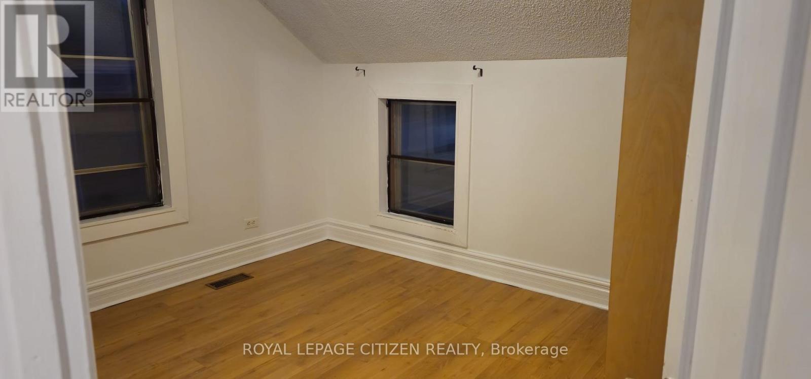 90 Mill Street W, Greater Napanee, Ontario K7R 1X9 - Photo 20 - X12582446