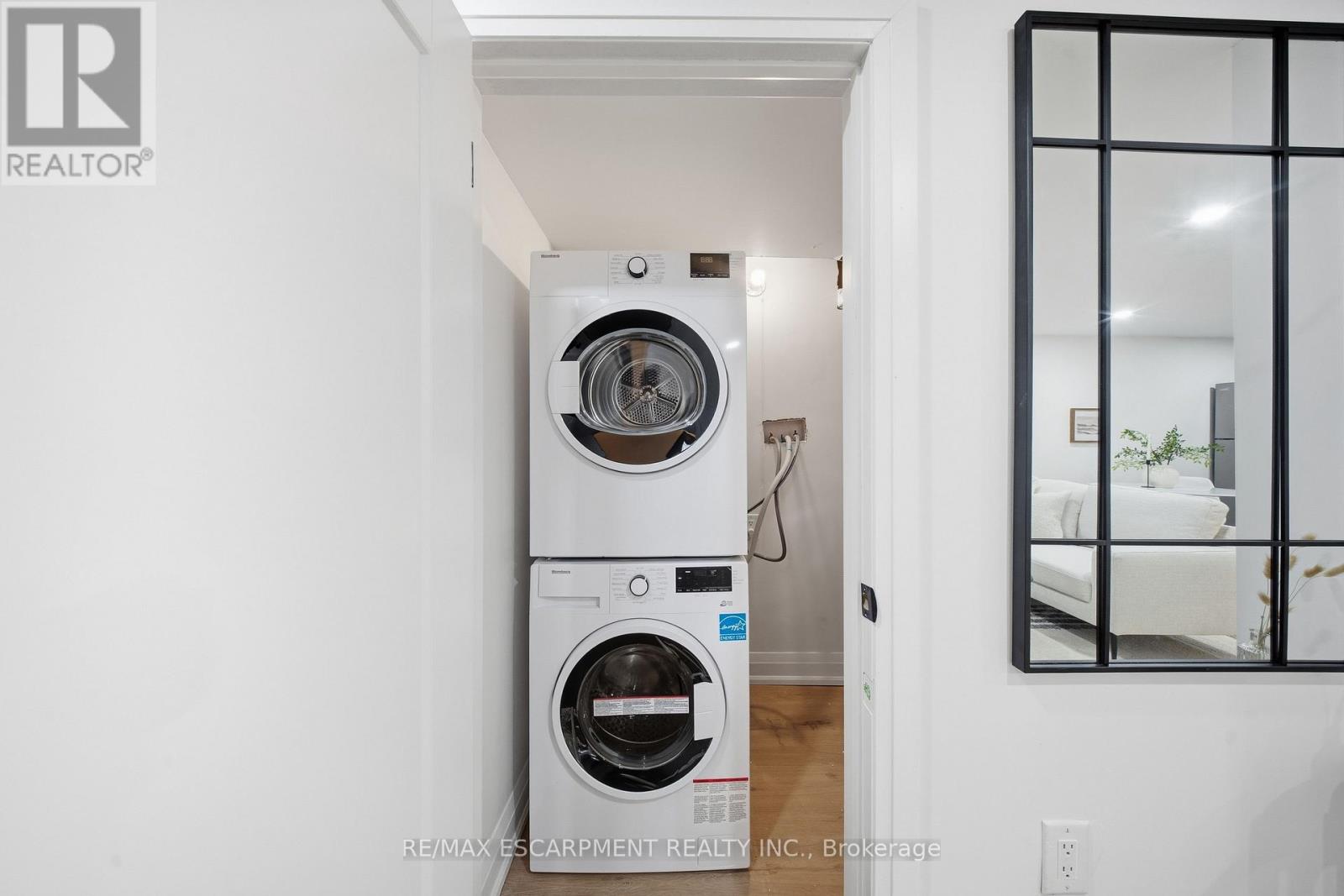 11 Garside Avenue S, Hamilton, Ontario  L8G 4A8 - Photo 21 - X12582470