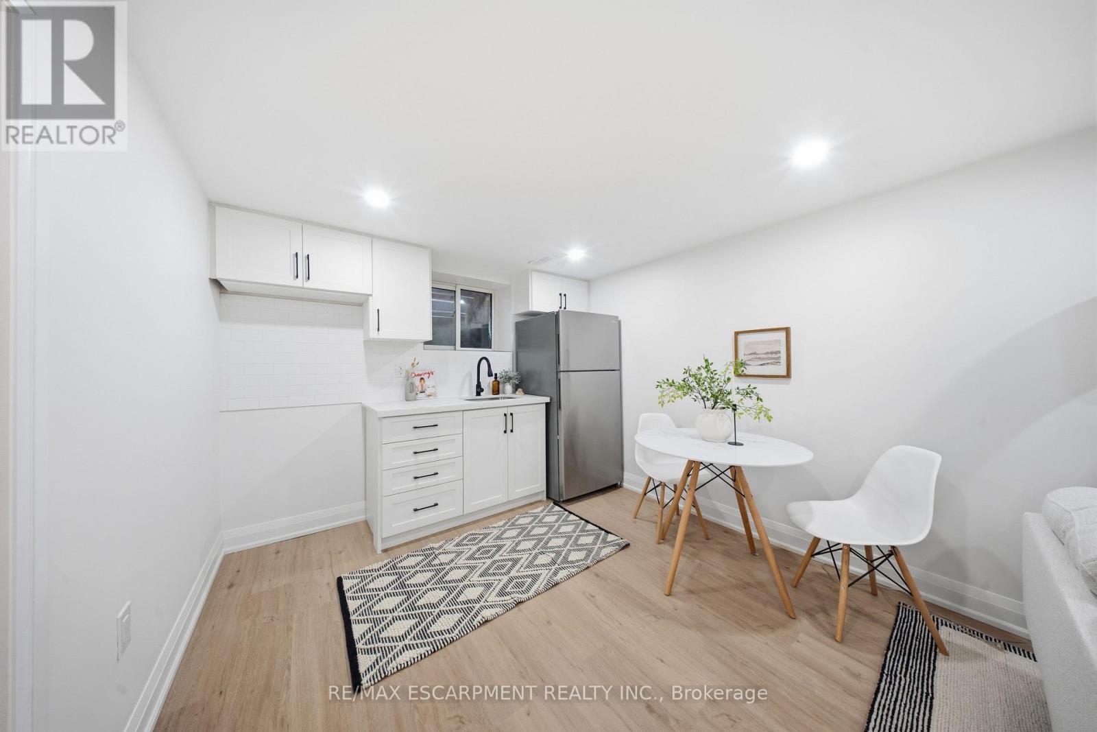 11 Garside Avenue S, Hamilton, Ontario  L8G 4A8 - Photo 25 - X12582470