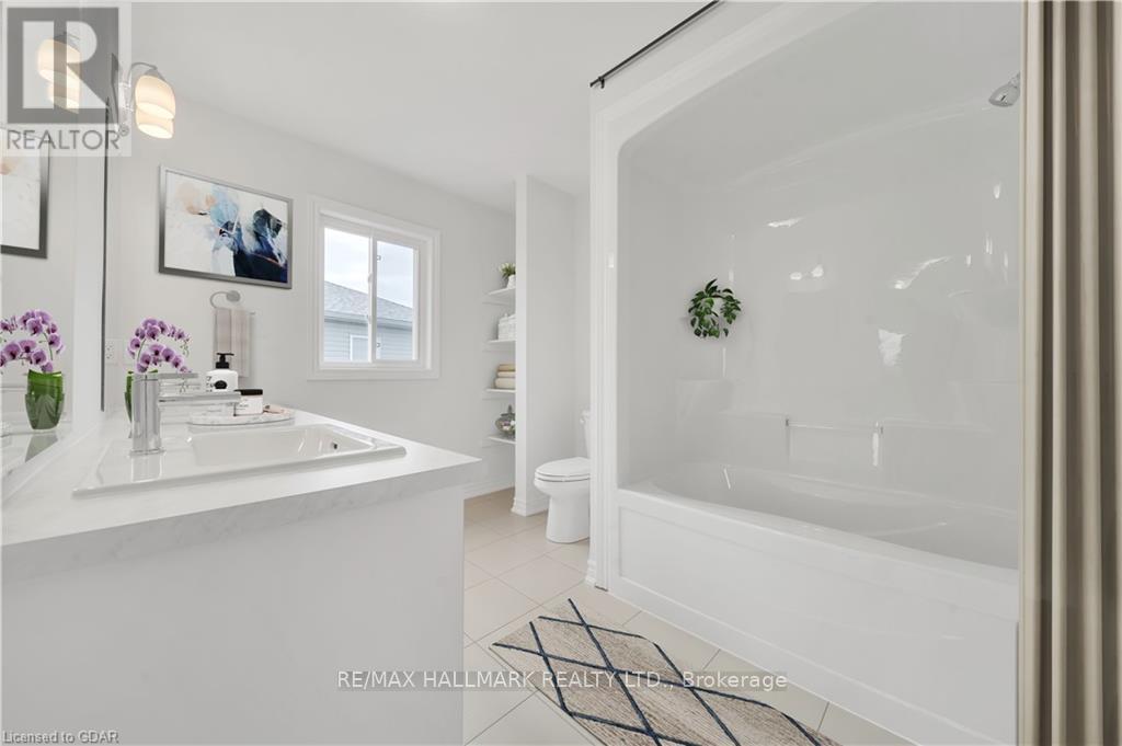 7871 Seabiscuit Drive, Niagara Falls (Ascot), Ontario  L2H 3T9 - Photo 27 - X12582504