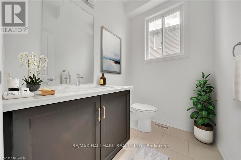 7871 Seabiscuit Drive, Niagara Falls (Ascot), Ontario  L2H 3T9 - Photo 7 - X12582504