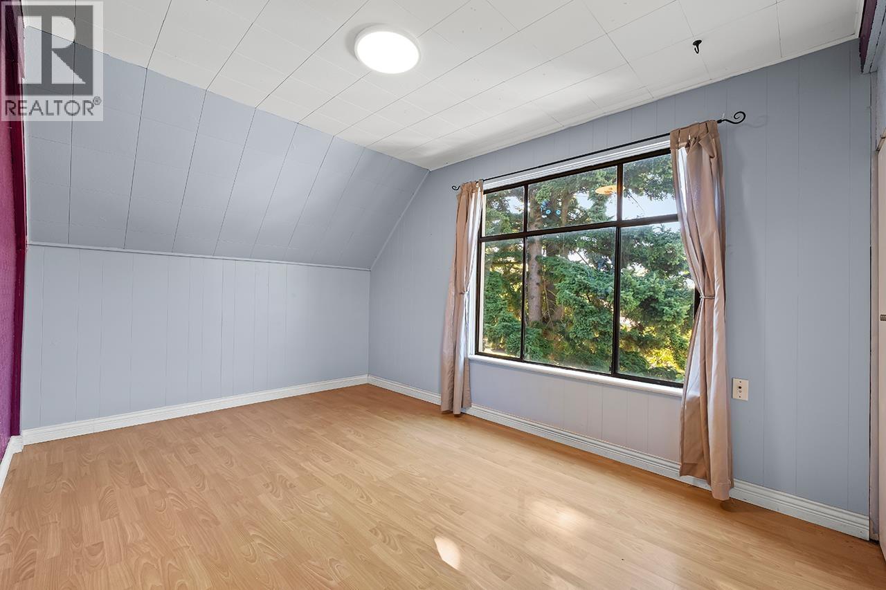 1027 Nanaimo Street, New Westminster, British Columbia  V3M 2E7 - Photo 14 - R3070594